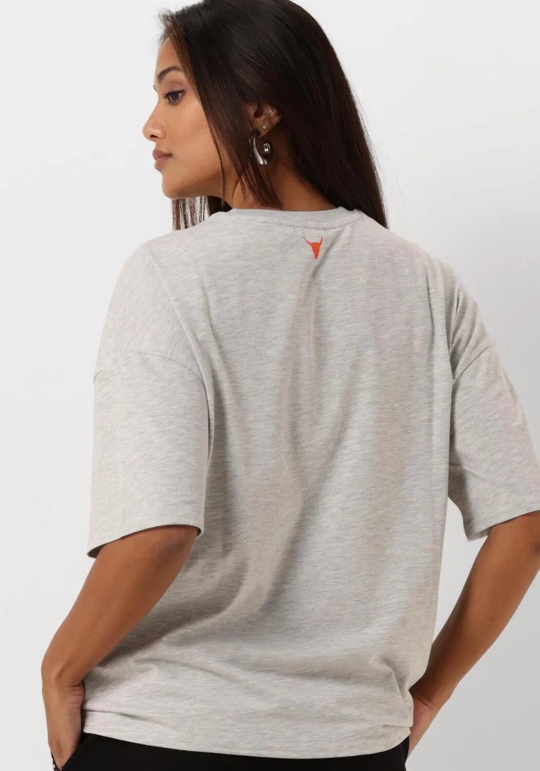 alix the label t-shirt ladies knitted alix world tour t-shirt en gris
